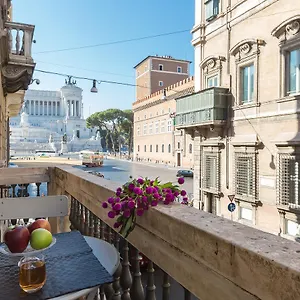 Amazing Piazza Venezia Tatil Evi Roma
